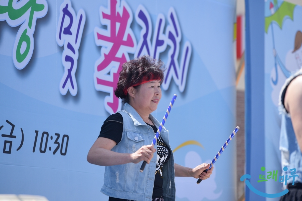 D81_1528.jpg