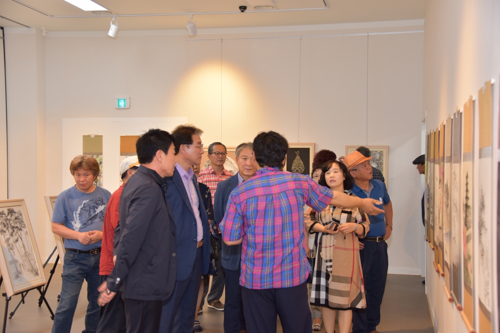 D81_3550.JPG